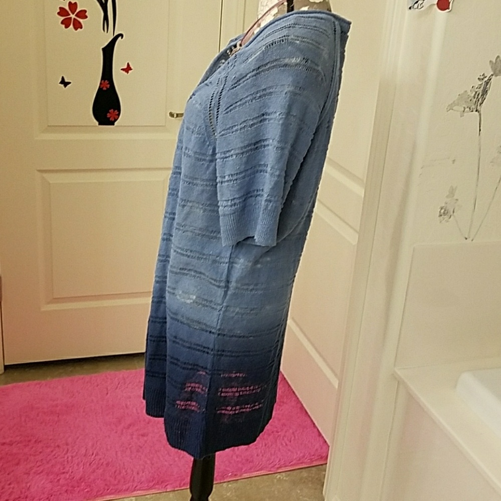 Sweater - Picture 3 of 3